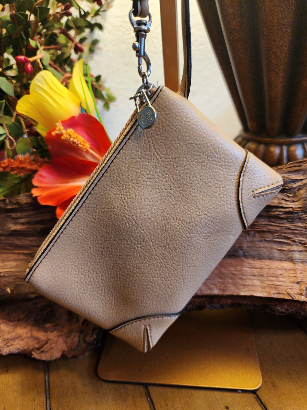 Vintage Liz Claiborne Taupe Pebbled Leather Mini Pouch Wristlet